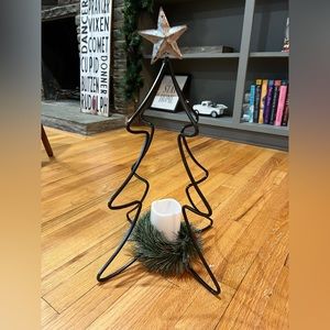 Kirkland’s Metal Christmas Tree